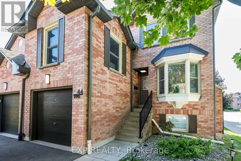 Townhouse at 44 - 2915 HEADON FOREST DRIVE, Burlington