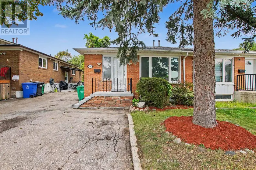 Semi-Detached/Link at 46 NORTHWOOD DRIVE, Brampton