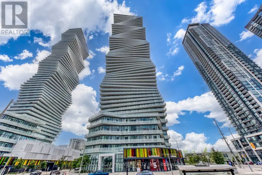 Apartment at 5010 - 3900 CONFEDERATION PARKWAY, Mississauga