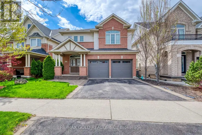 Detached at 4831 COLUMBUS DRIVE, Burlington