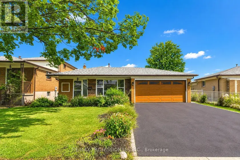 Detached at 7449 PICKFAIR DRIVE, Mississauga