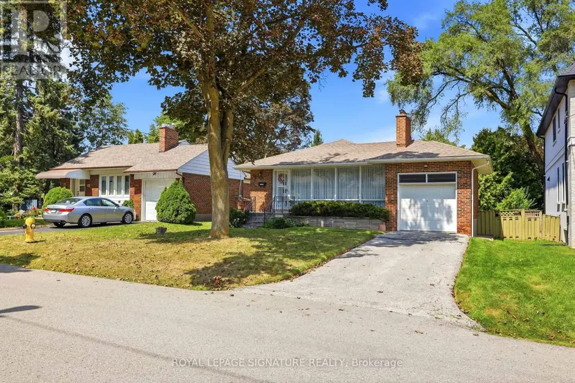 Detached at 40 KIRK BRADDEN ROAD E, Toronto