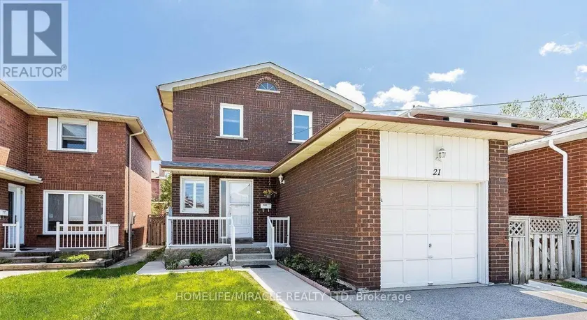 Detached at 21 TRALEE STREET, Brampton