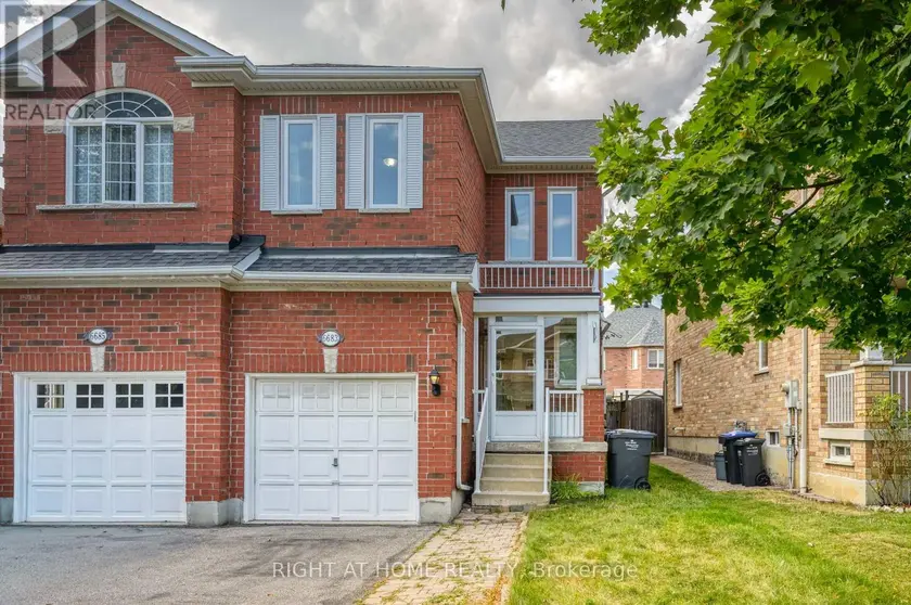 Semi-Detached/Link at 6683 OPERA GLASS CRESCENT, Mississauga