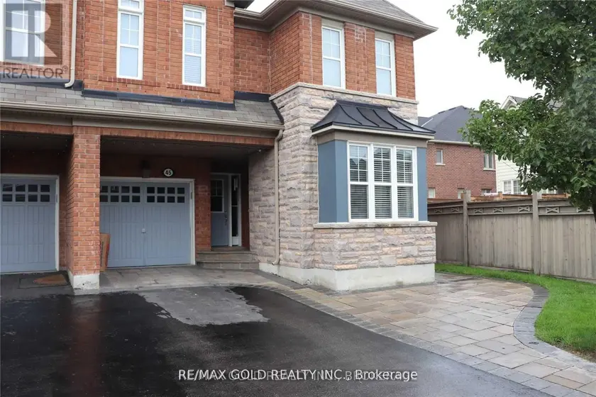 Semi-Detached/Link at 45 BIDDENS SQUARE, Brampton