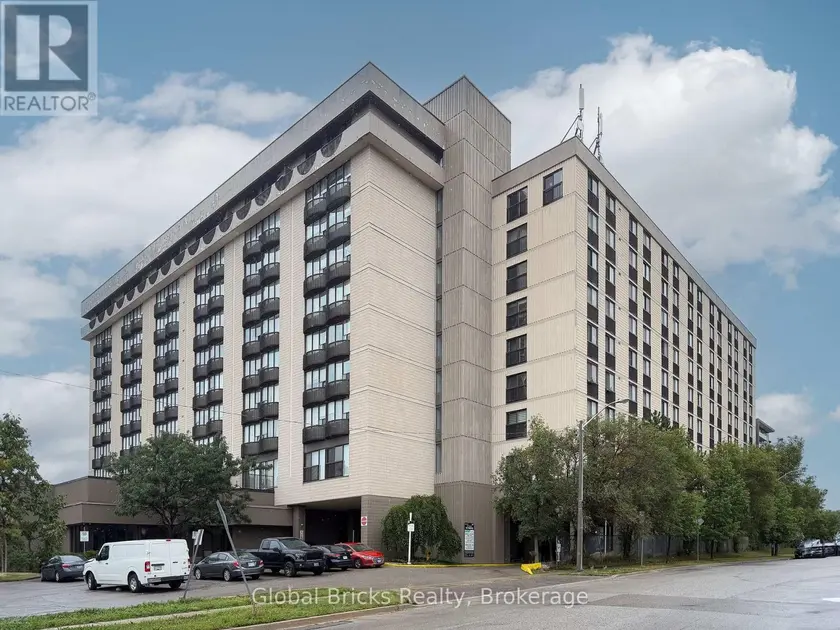 Apartment at 901 - 2737 KEELE STREET, Toronto