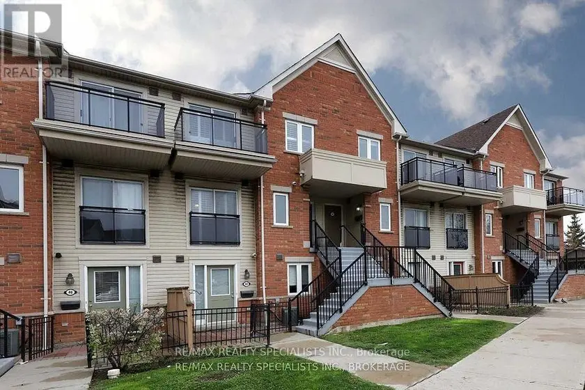 Townhouse at 44 - 4620 GUILDWOOD WAY, Mississauga