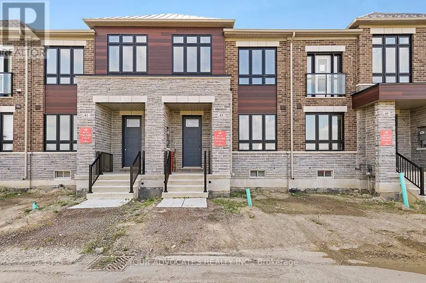 Townhouse at 43 FALBY ROAD, Brampton