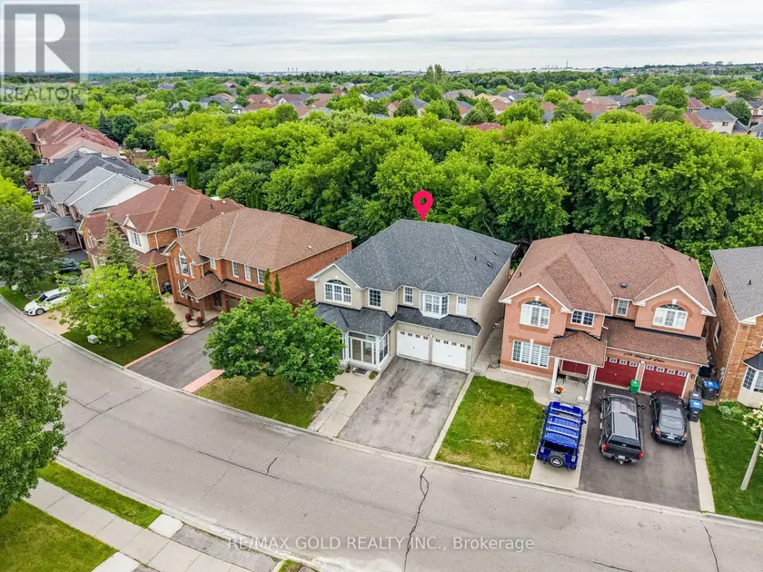 Detached at 141 WHITWELL DRIVE, Brampton