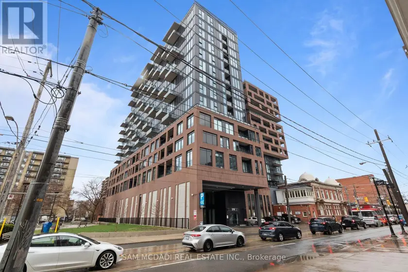Apartment at PH01 - 270 DUFFERIN STREET, Toronto