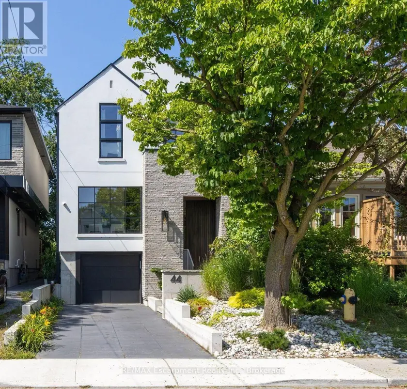 Detached at 44 THIRTEENTH STREET, Toronto
