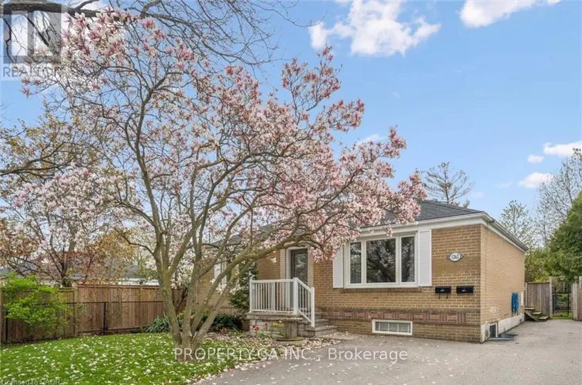 Detached at 2 - 1262 HOMEWOOD DRIVE, Burlington