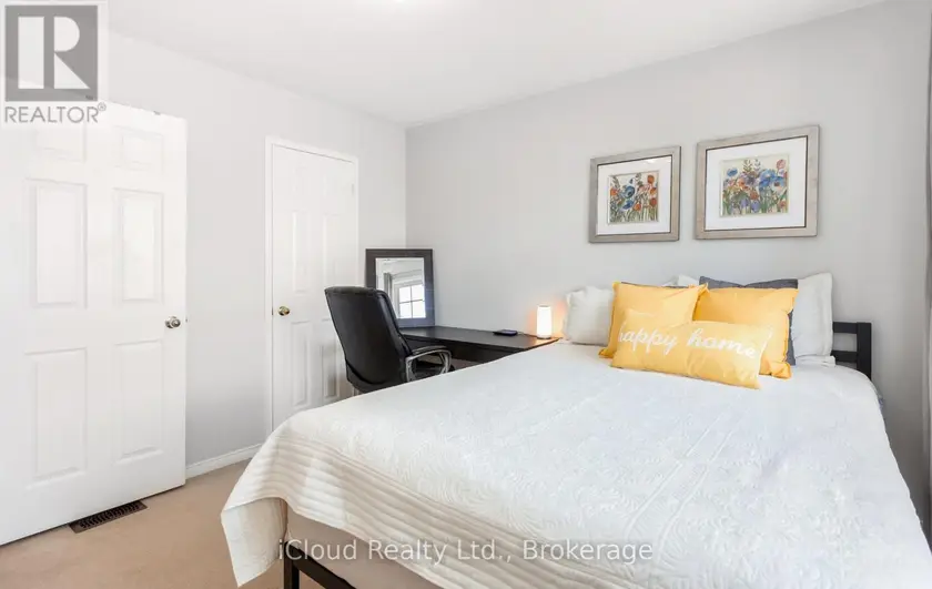 Semi-Detached/Link at 39 FLURRY CIRCLE, Brampton