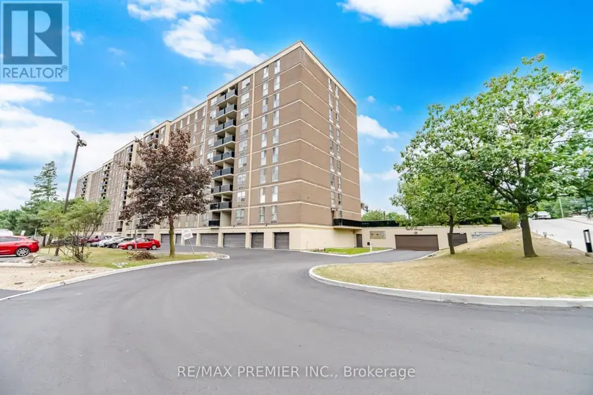 Apartment at 406 - 2825 ISLINGTON AVENUE, Toronto