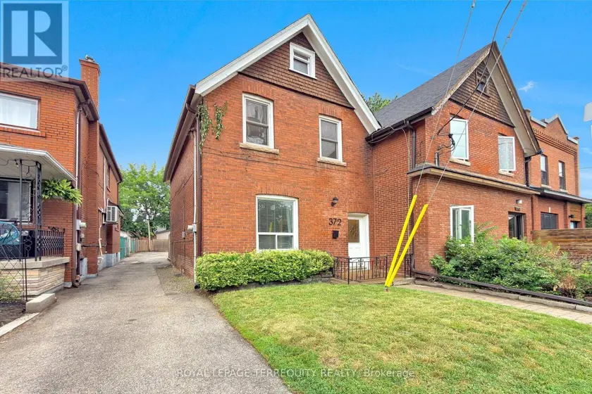 Semi-Detached/Link at 372 ST JOHNS ROAD, Toronto