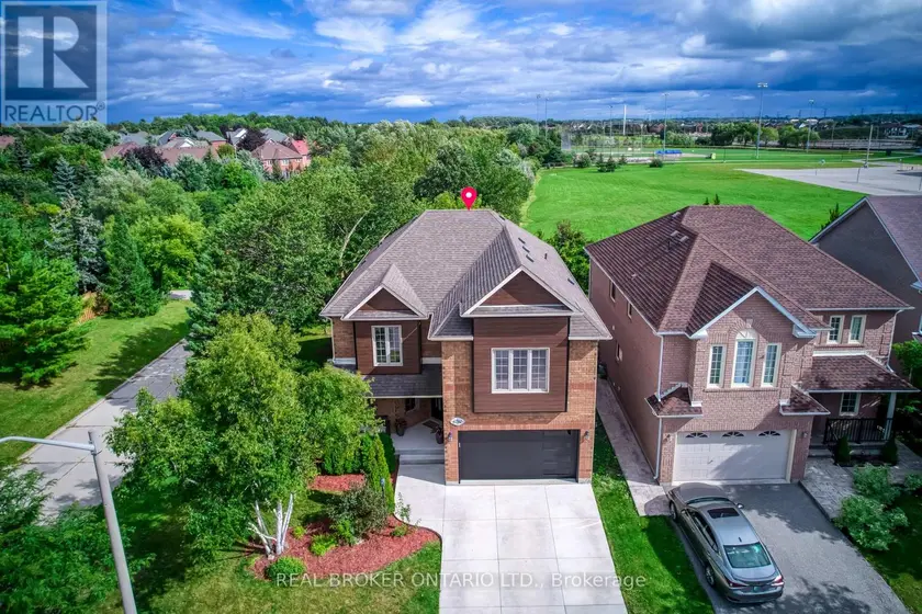 Detached at 6781 GRACEFIELD DRIVE, Mississauga