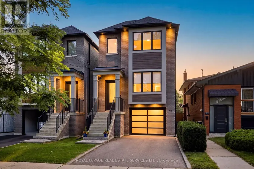 Detached at 98 FOCH AVENUE S, Toronto