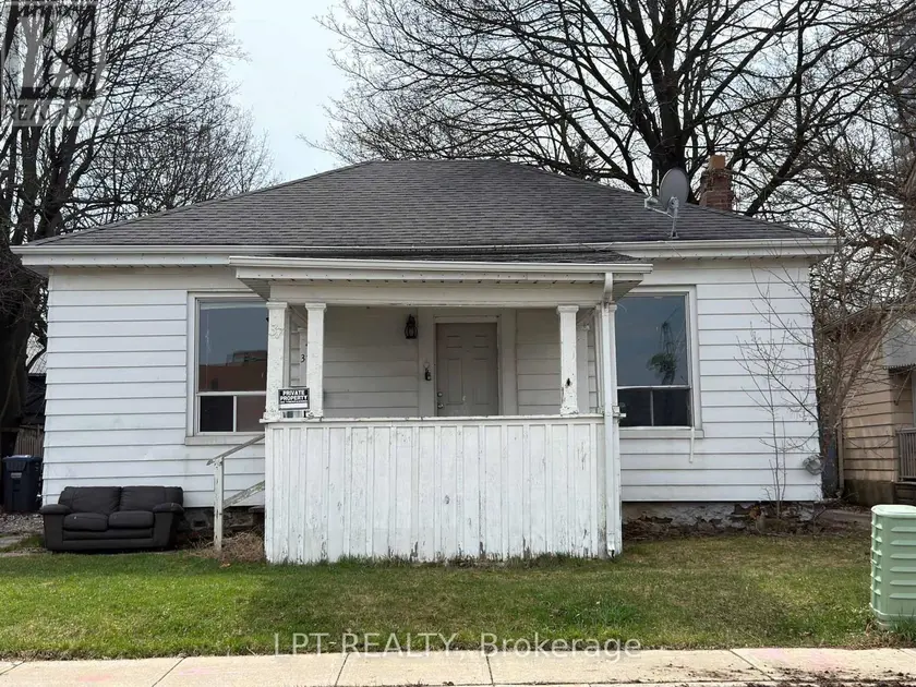 Detached at 37 ELIZABETH STREET N, Brampton