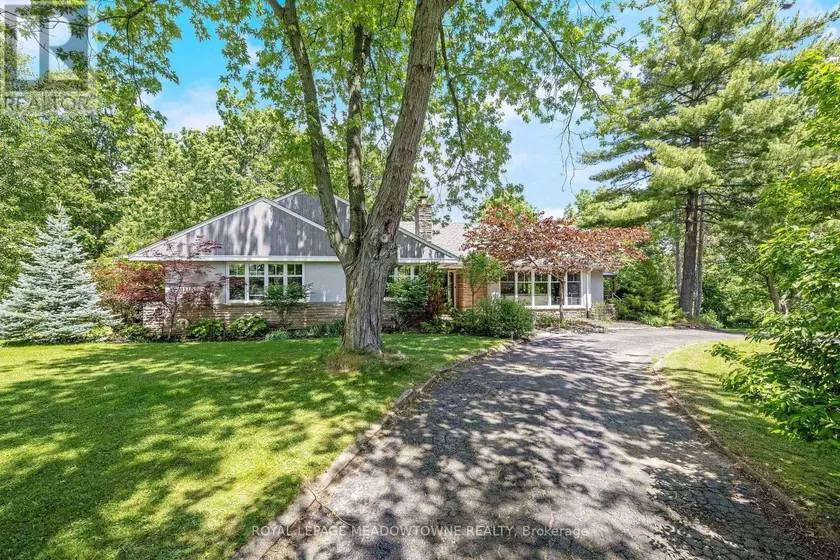 Detached at 161 CONFEDERATION STREET, Halton Hills