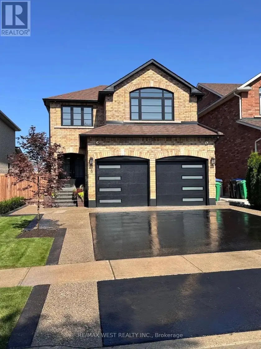 Detached at 4 GRAY PARK, Caledon