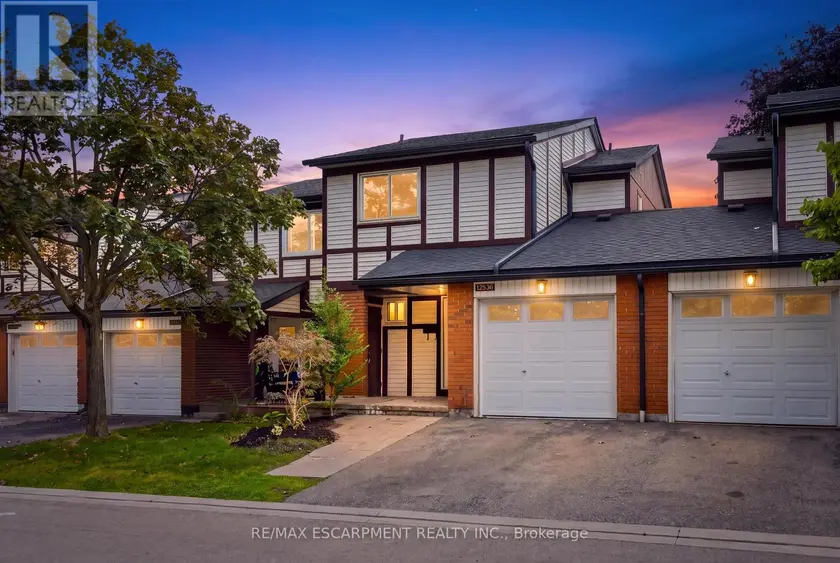 Townhouse at 106 - 5095 PINEDALE AVENUE, Burlington