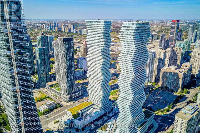 Apartment at 6001 - 3900 CONFEDERATION PARKWAY, Mississauga