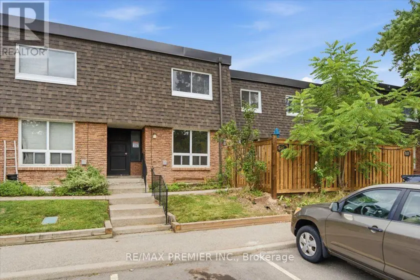 Townhouse at 485 TIMBER LANE, Burlington