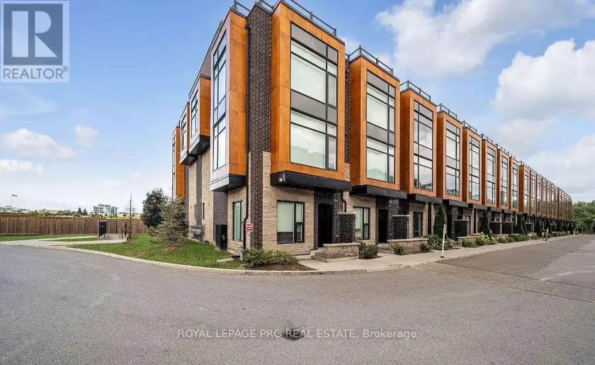 Townhouse at 31 - 200 MALTA AVENUE, Brampton