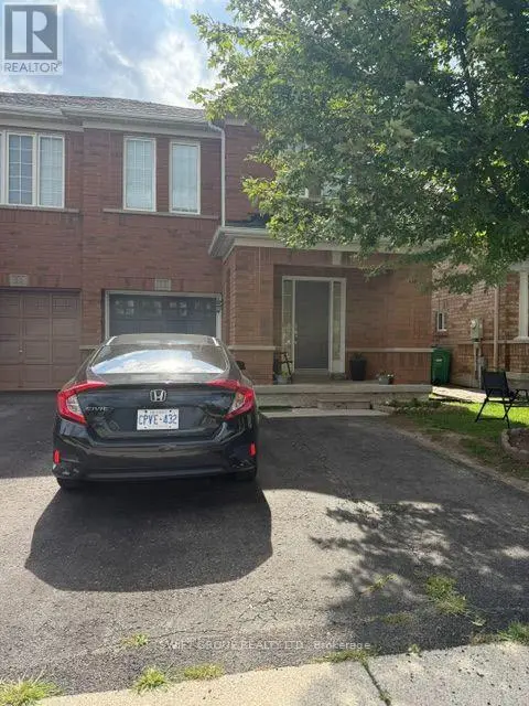 Semi-Detached/Link at 52 FLORETTE PLACE, Brampton