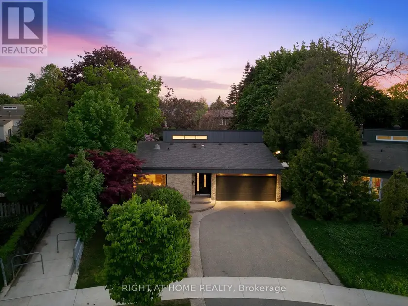 Detached at 6415 DUNRAY COURT, Mississauga