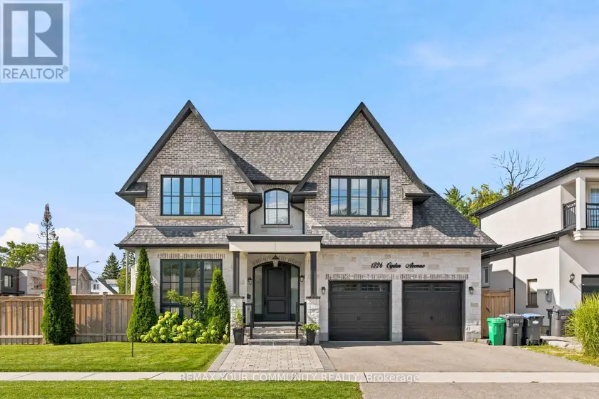 Detached at 1226 OGDEN AVENUE, Mississauga