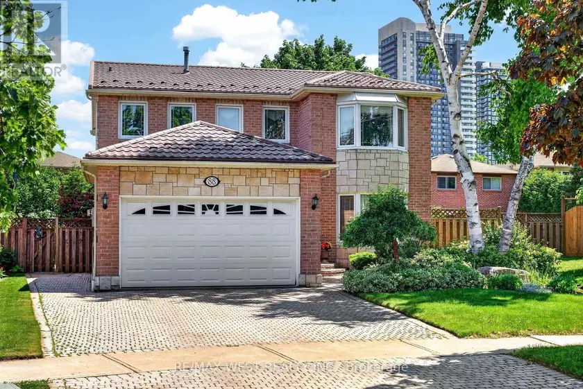 Detached at 88 PALOMINO DRIVE, Mississauga