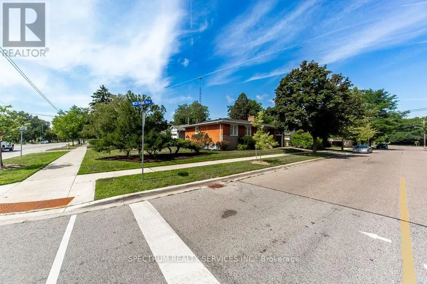 Detached at 131 WEST DEANE PARK DRIVE, Toronto