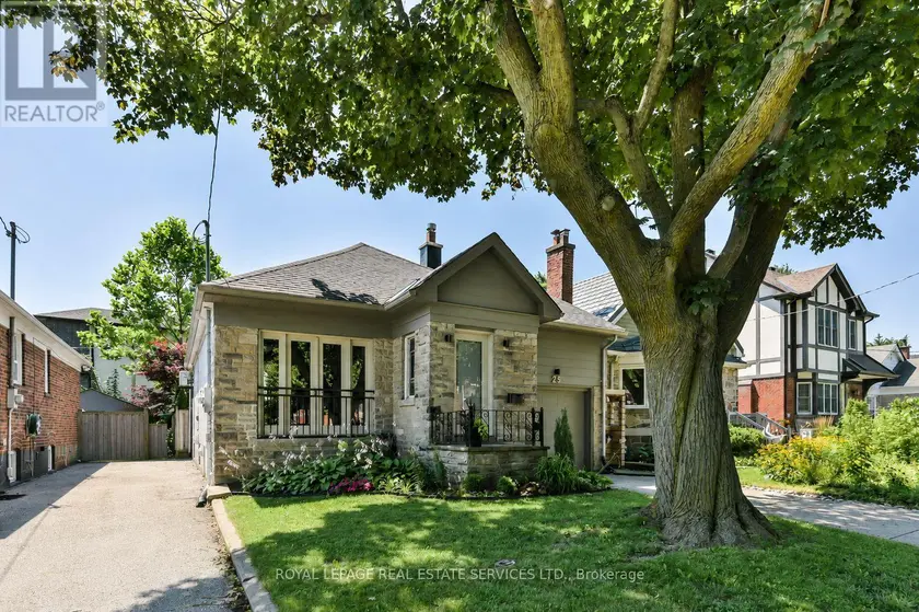 Detached at 25 MILES ROAD, Toronto