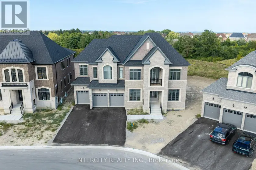 Detached at 20 GOLD BOTTOM CRESCENT, Brampton