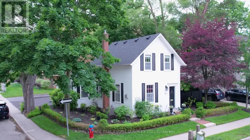 Detached at 124 CHISHOLM STREET, Oakville