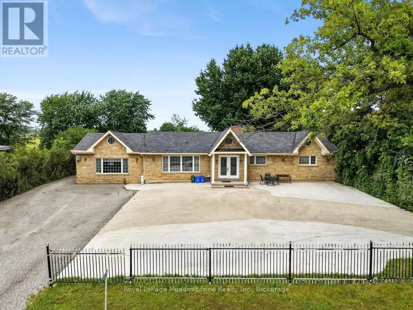 Detached at 8159 EIGHTH LINE, Halton Hills
