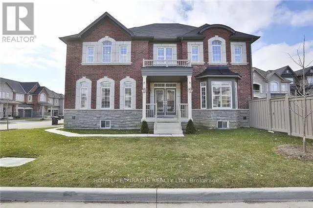 Detached at 8 ARROWSTONE COURT, Brampton