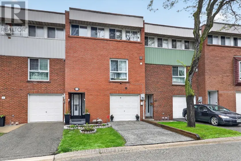 Townhouse at 70 - 38 JOHN CABOT WAY, Toronto