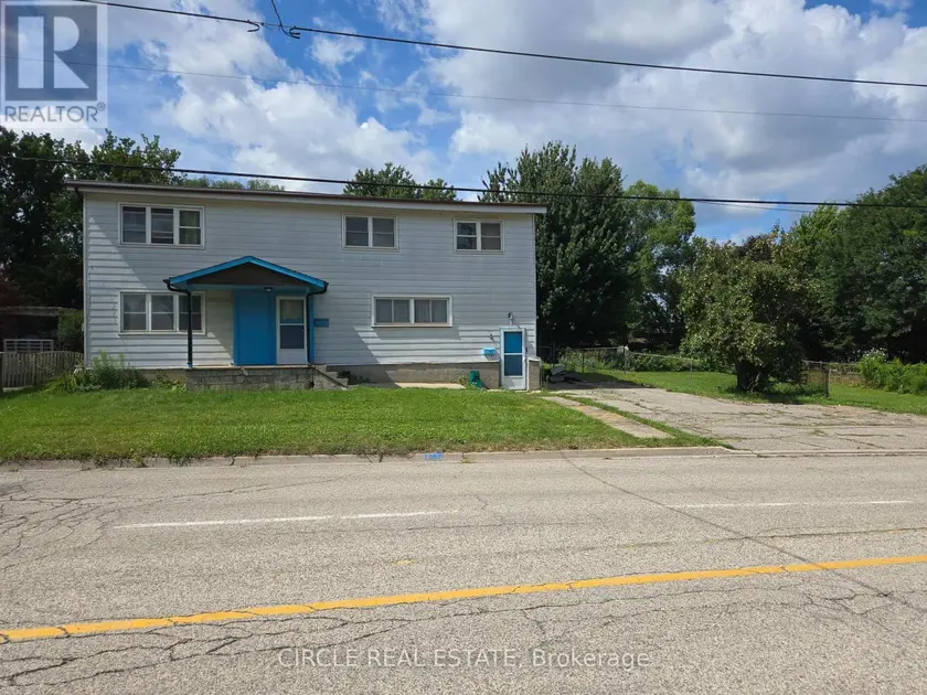 Detached at 4 3RD SIDE ROAD S, Milton