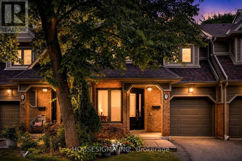Townhouse at 7 - 2199 BURNHAMTHORPE ROAD W, Mississauga