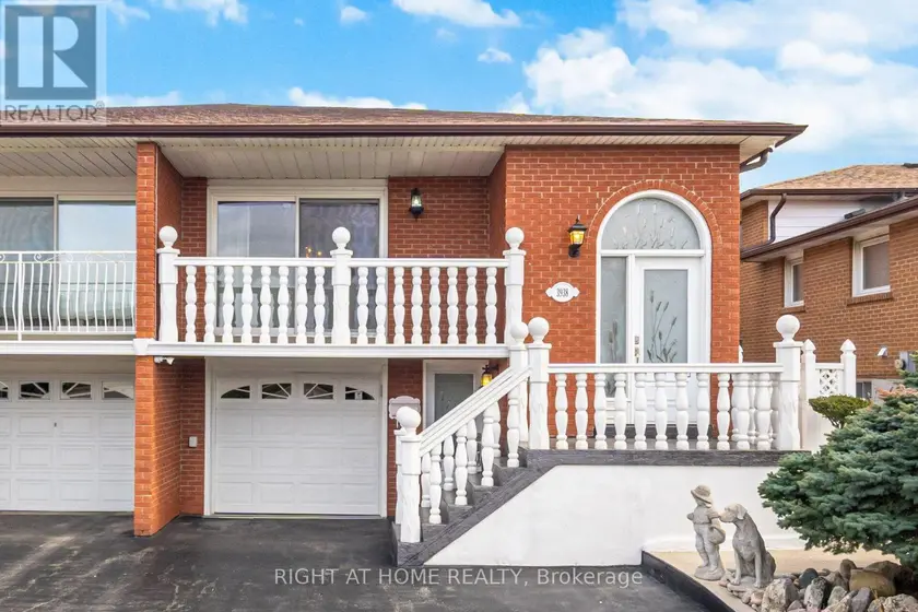 Semi-Detached/Link at 3938 MIDHURST LANE, Mississauga