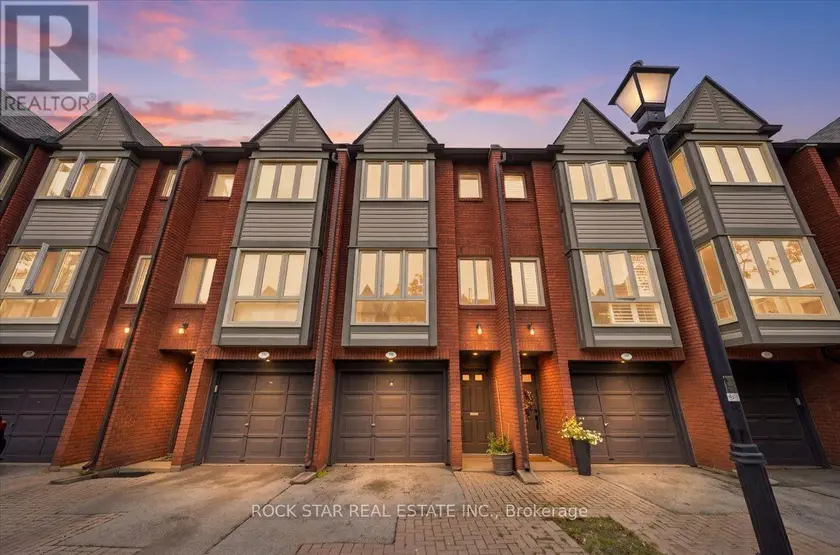 Townhouse at 331 - 895 MAPLE AVENUE, Burlington