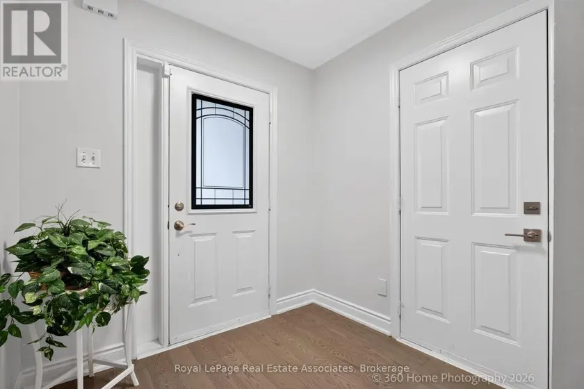 Detached at 43 HILLSBURGH DRIVE, Brampton