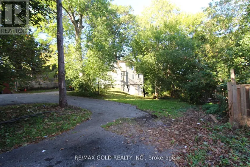 Detached at 961 LAKESHORE ROAD W, Mississauga