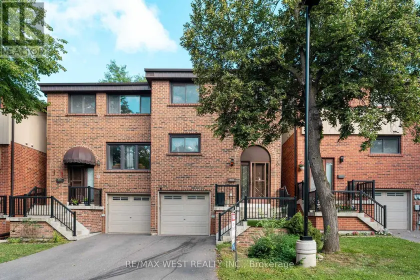 Townhouse at 37 - 69 MAPLE BRANCH PATH, Toronto