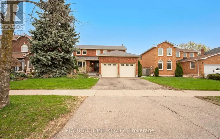 Detached at 72 BRYDON CRESCENT, Brampton