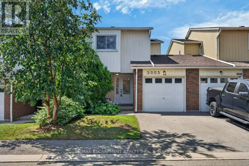 Townhouse at 57 - 5005 PINEDALE AVENUE, Burlington