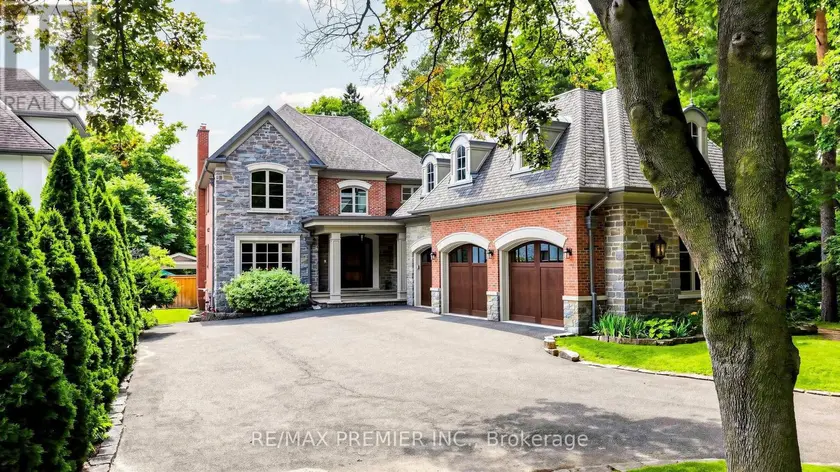Detached at 2064 DICKSON ROAD, Mississauga