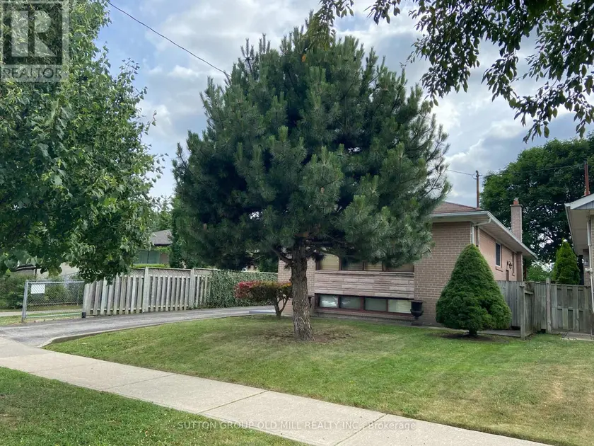 Detached at 32 HAGERSVILLE COURT, Toronto